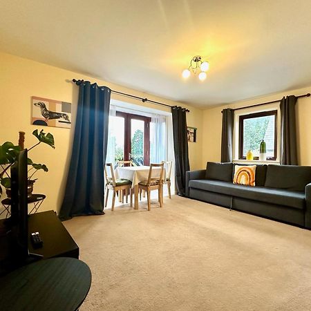 Super Apartment Next To Bicester Village Sleeps 4 Екстер'єр фото