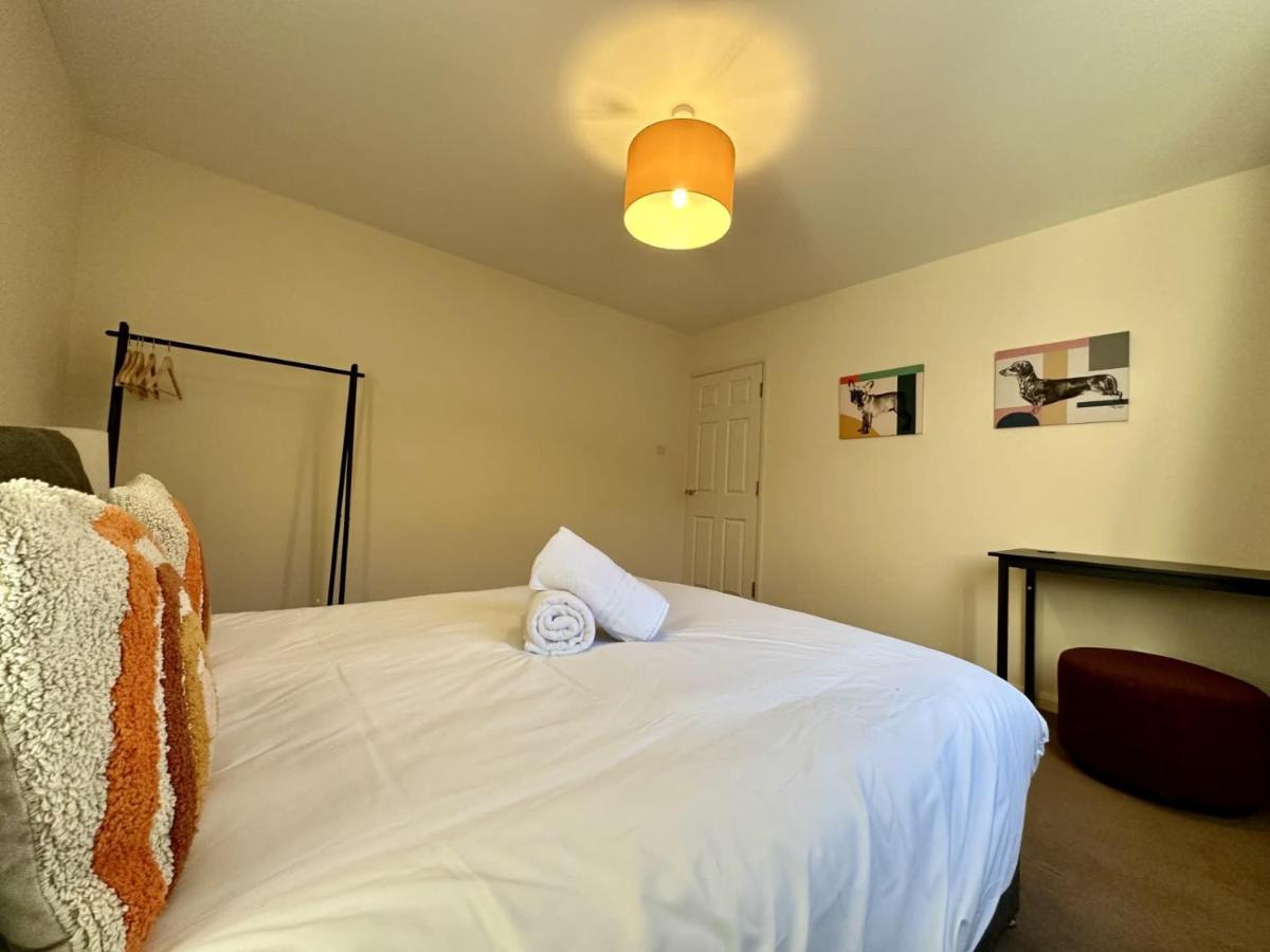 Super Apartment Next To Bicester Village Sleeps 4 Екстер'єр фото