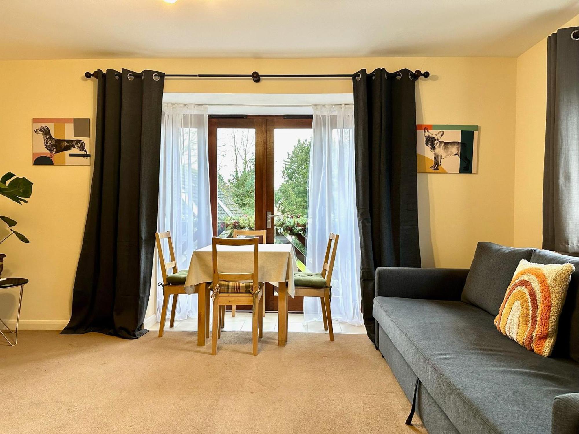 Super Apartment Next To Bicester Village Sleeps 4 Екстер'єр фото